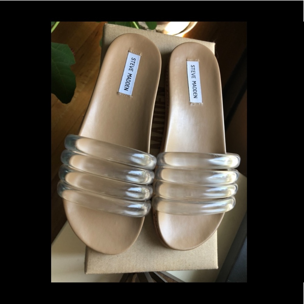 Steve Madden slides